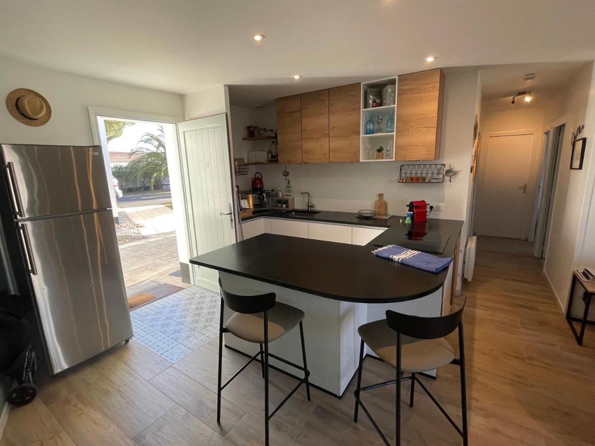 Le Bois-Plage-en-Ré Maison Avec Spa Idealement Placee Au Bois Plage מראה חיצוני תמונה